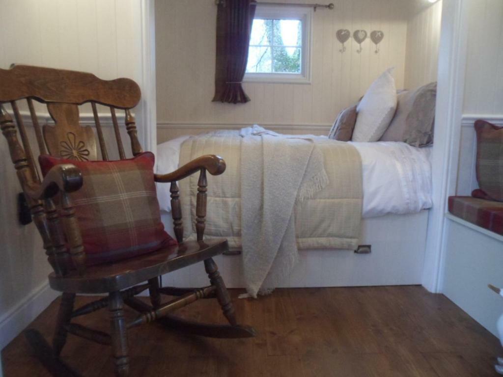 Borthwickbrae Shepherd'S Hut Hawick Extérieur photo